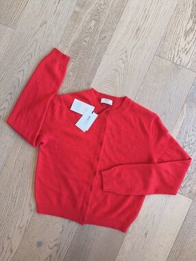 NWT 121635 Aritzia cashmere crew flashing red S cardigan
